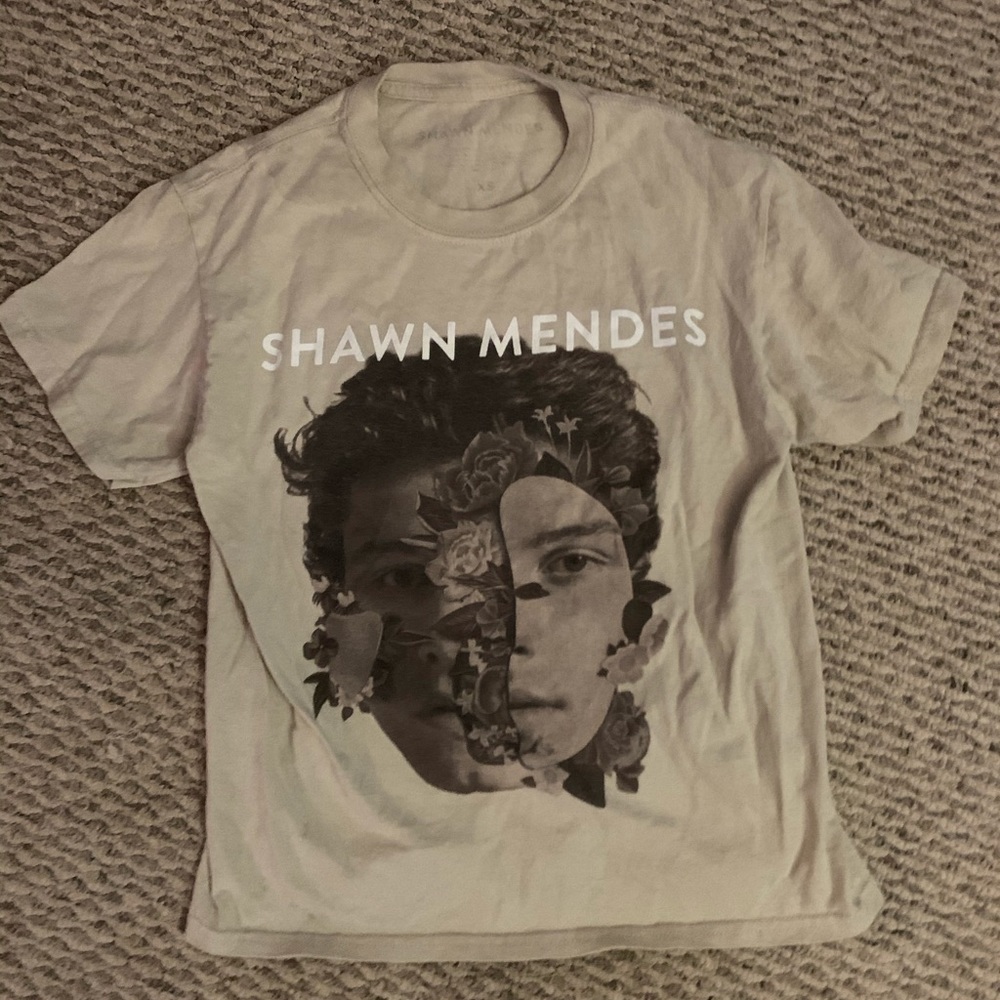 Shawn Mendes T-shirt